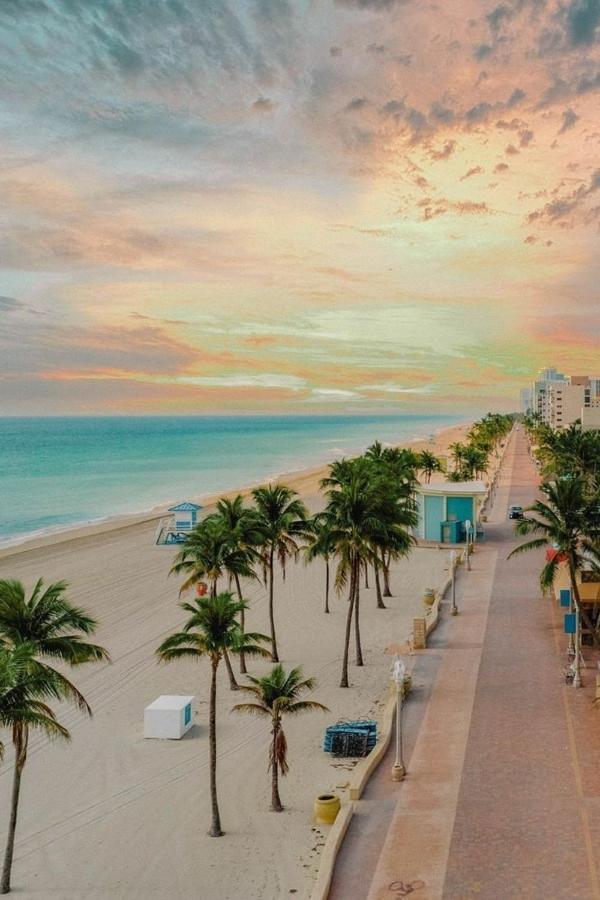 הוליווד West Lake Park Holiday Retreat Dania Beach מראה חיצוני תמונה